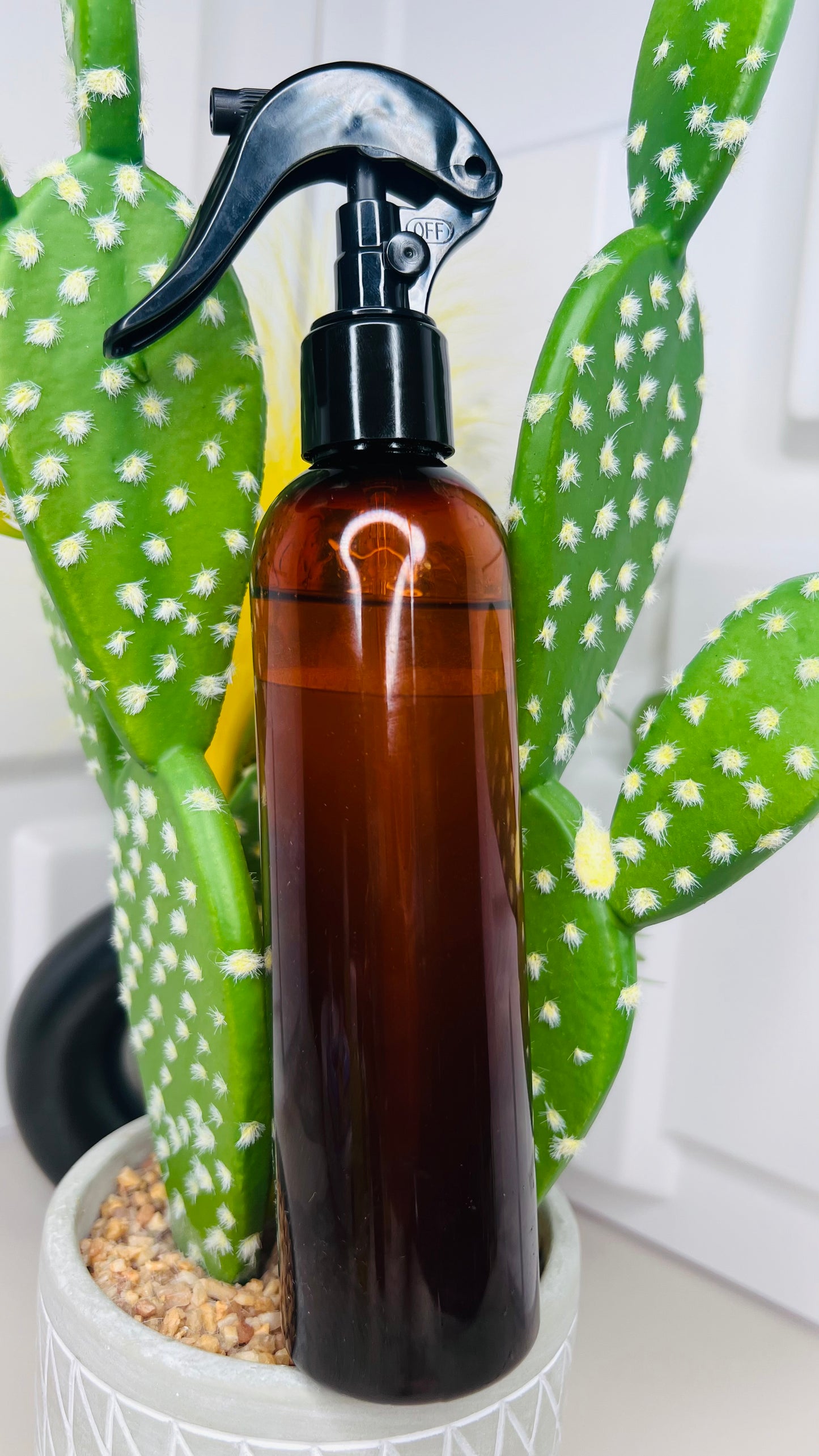MercJBeautee Scalp Treatment Spray.