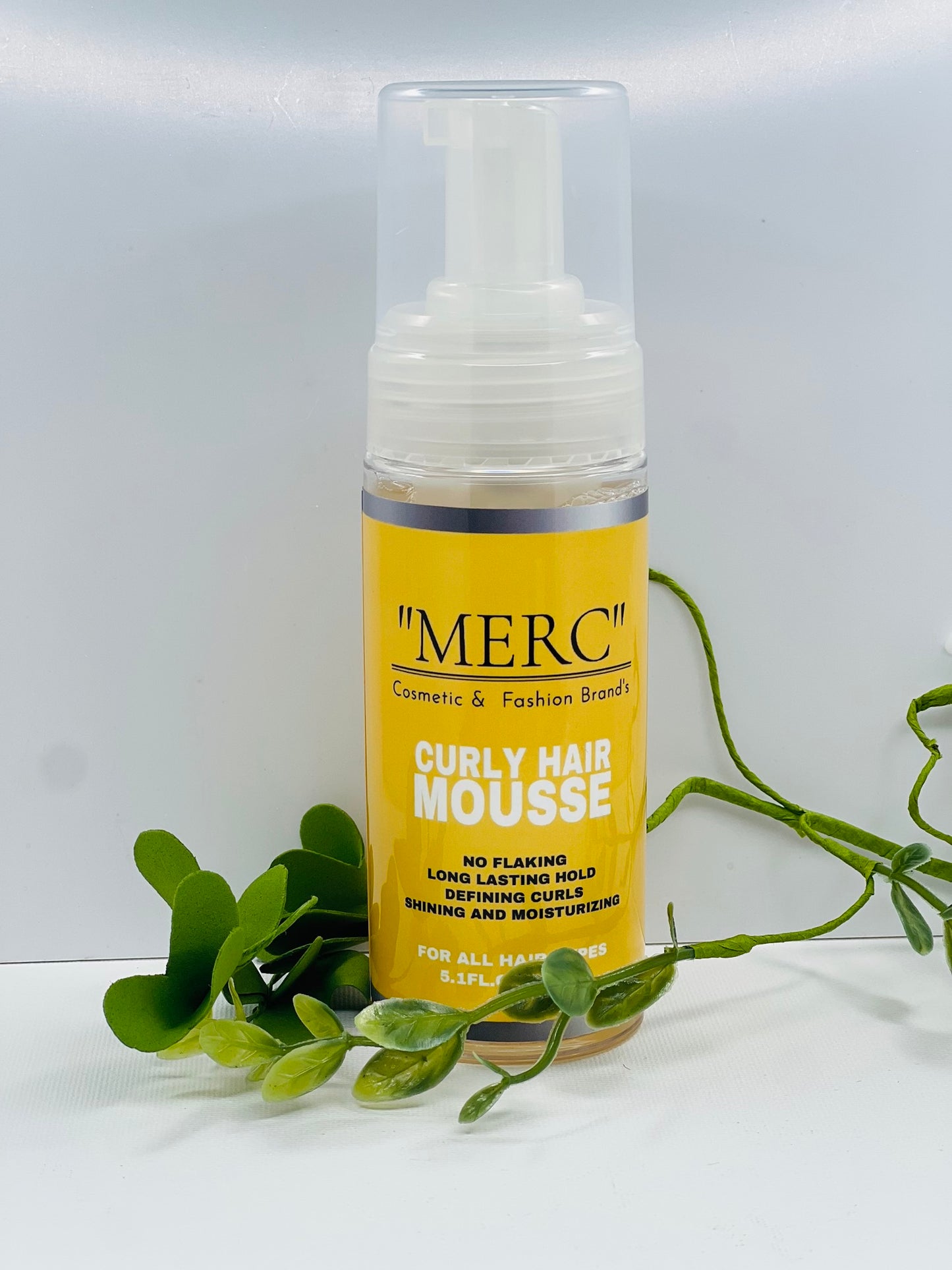 Curly Hair Mousse – Extra Hold & Shine.