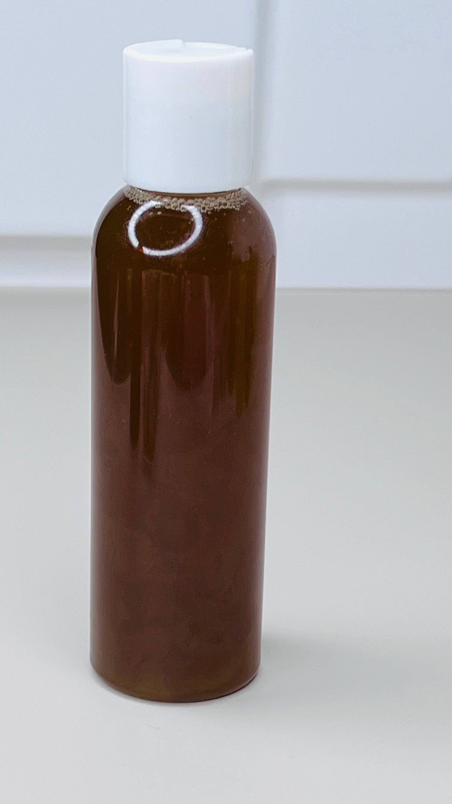 Fade dark spots and even your skin tone naturally.