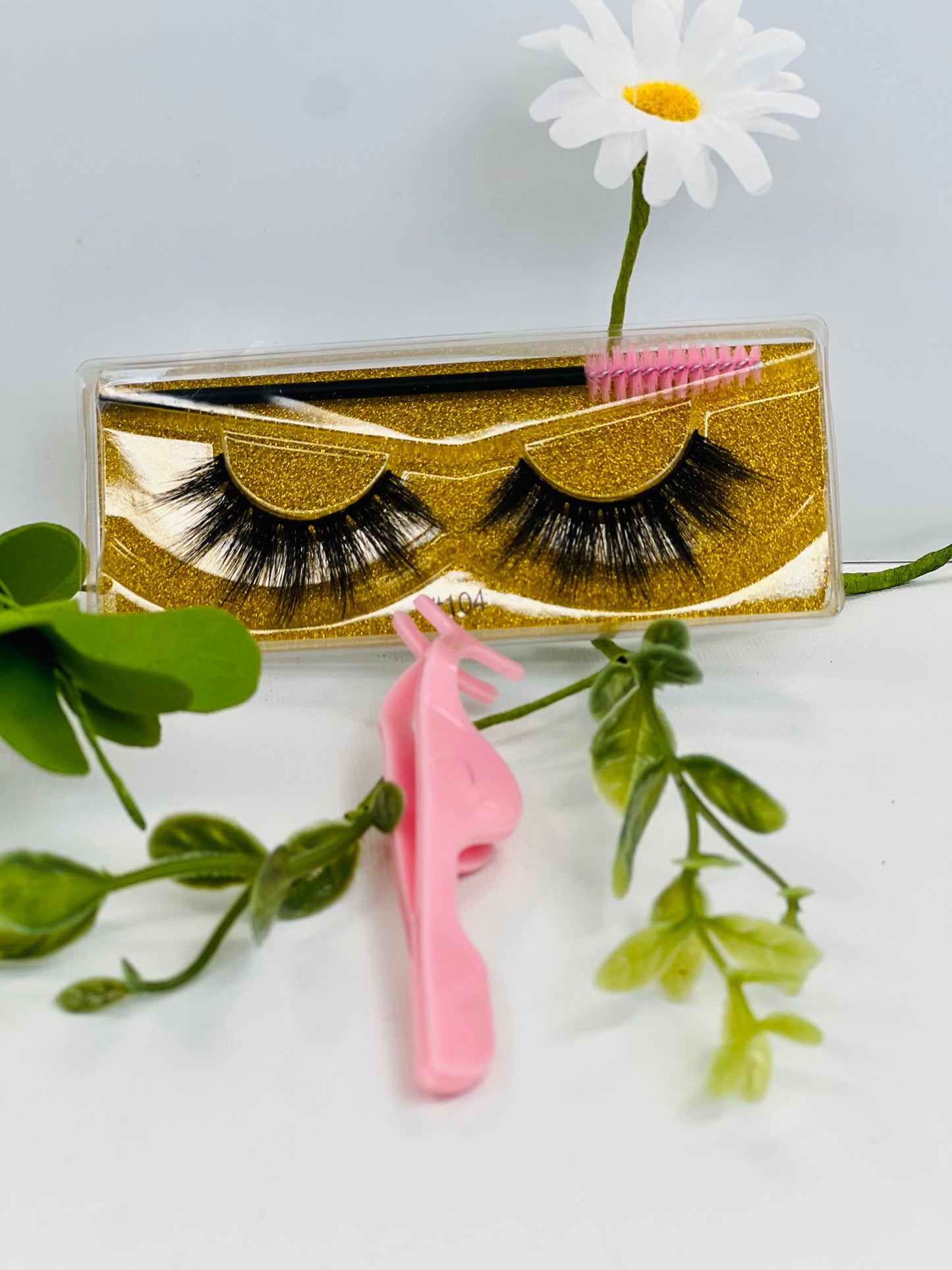 Glitter Box Mink Lashes